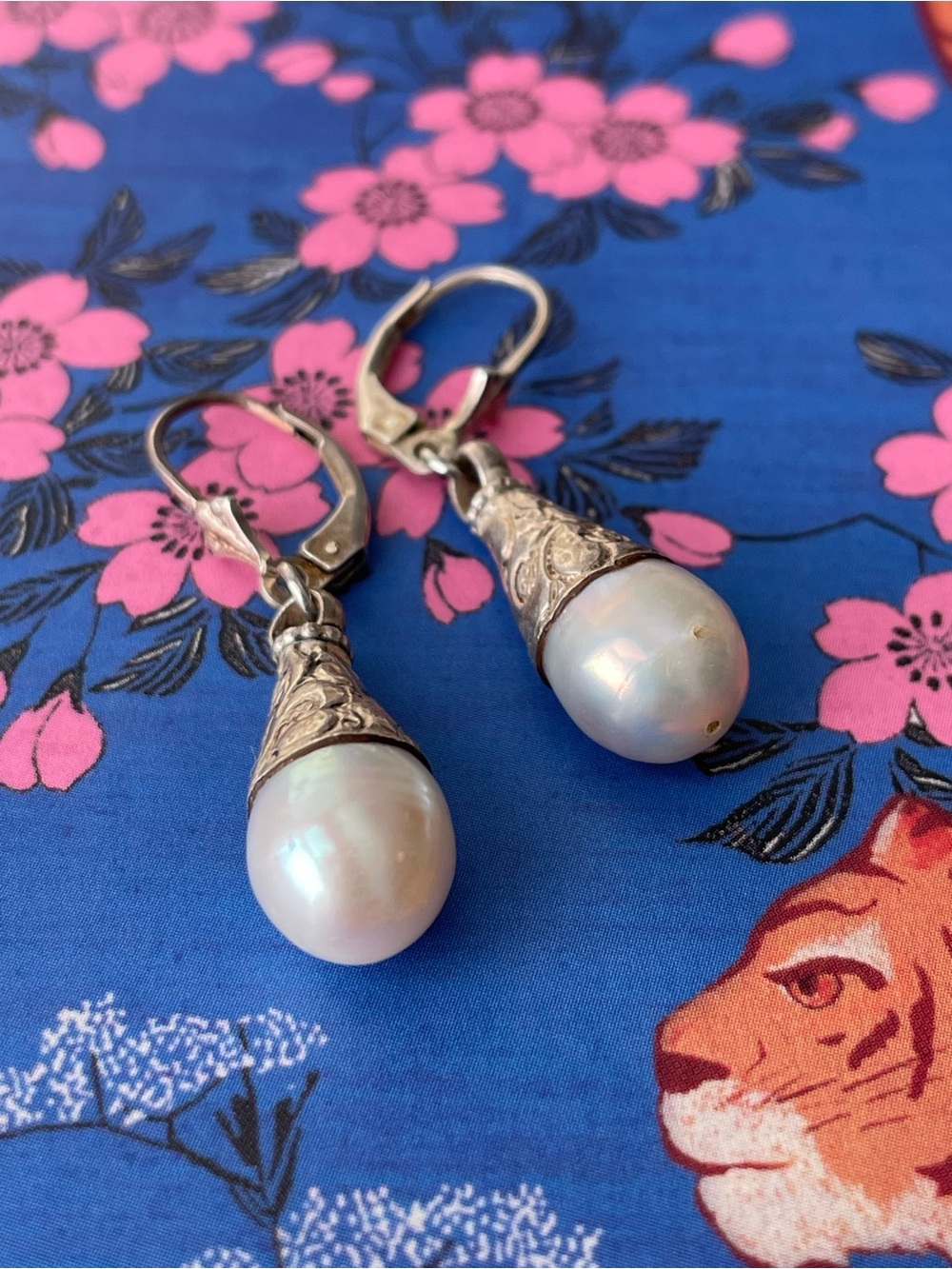 Vintage stamped 925 sterling silver & pearl? dangle earrings boho elegant